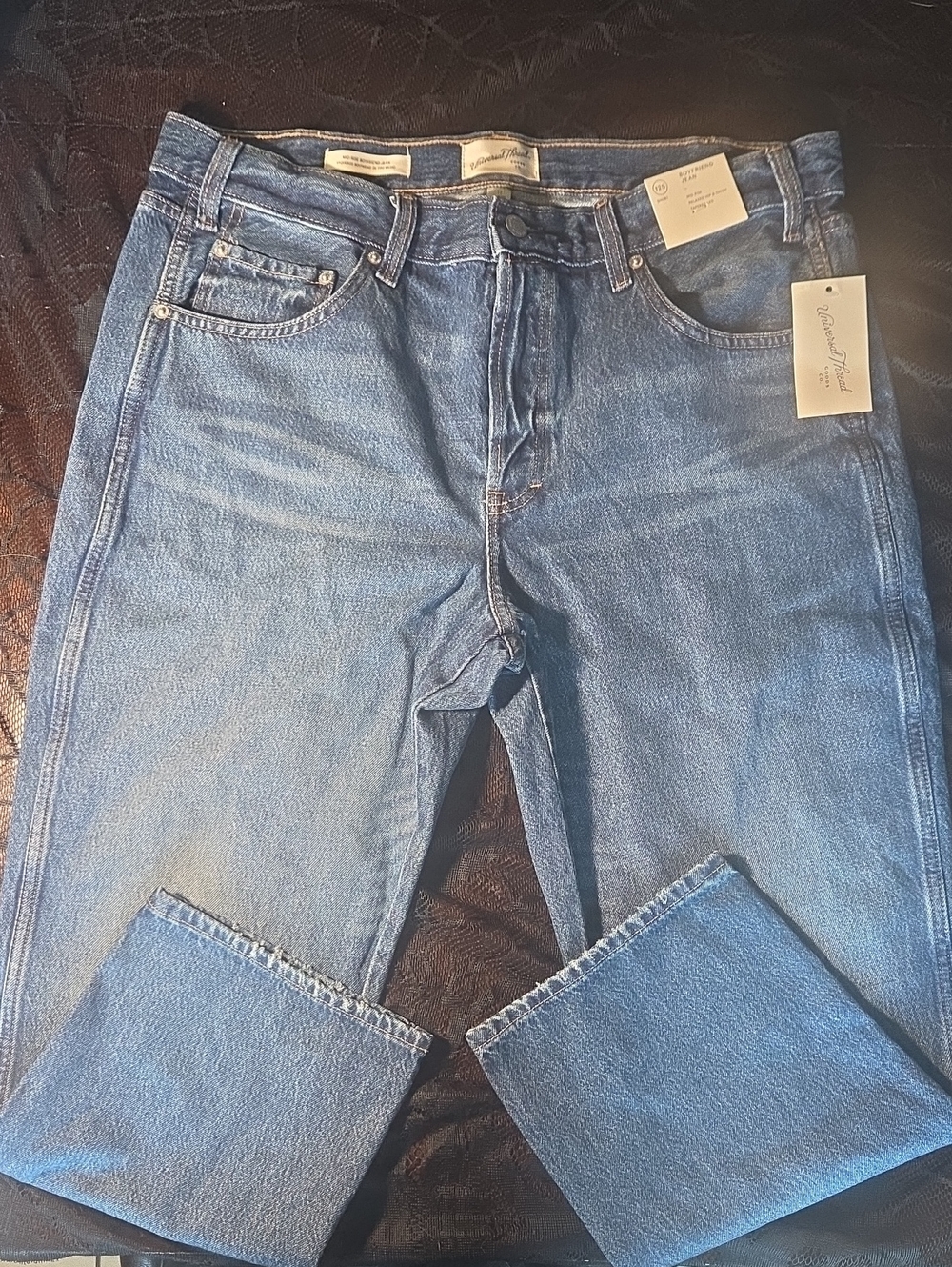 Universal Thread Women's Mid-Rise Boyfriend Jeans - Medium Wash Size 12 Short